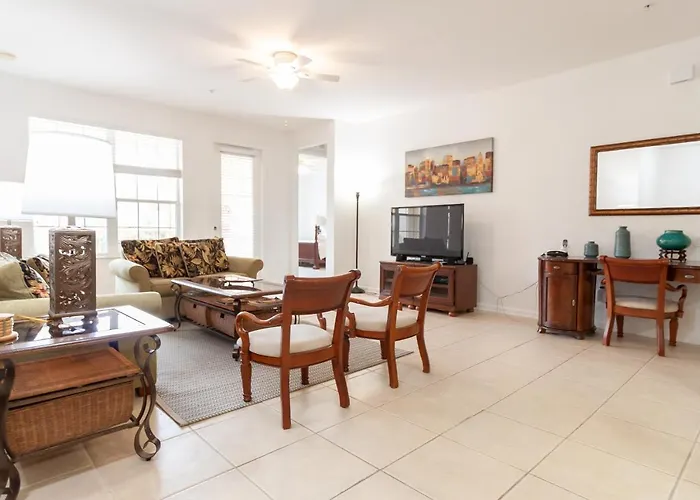 3 Bedroom 3 Ba Apartment 5Min To Universal 1823Sqft