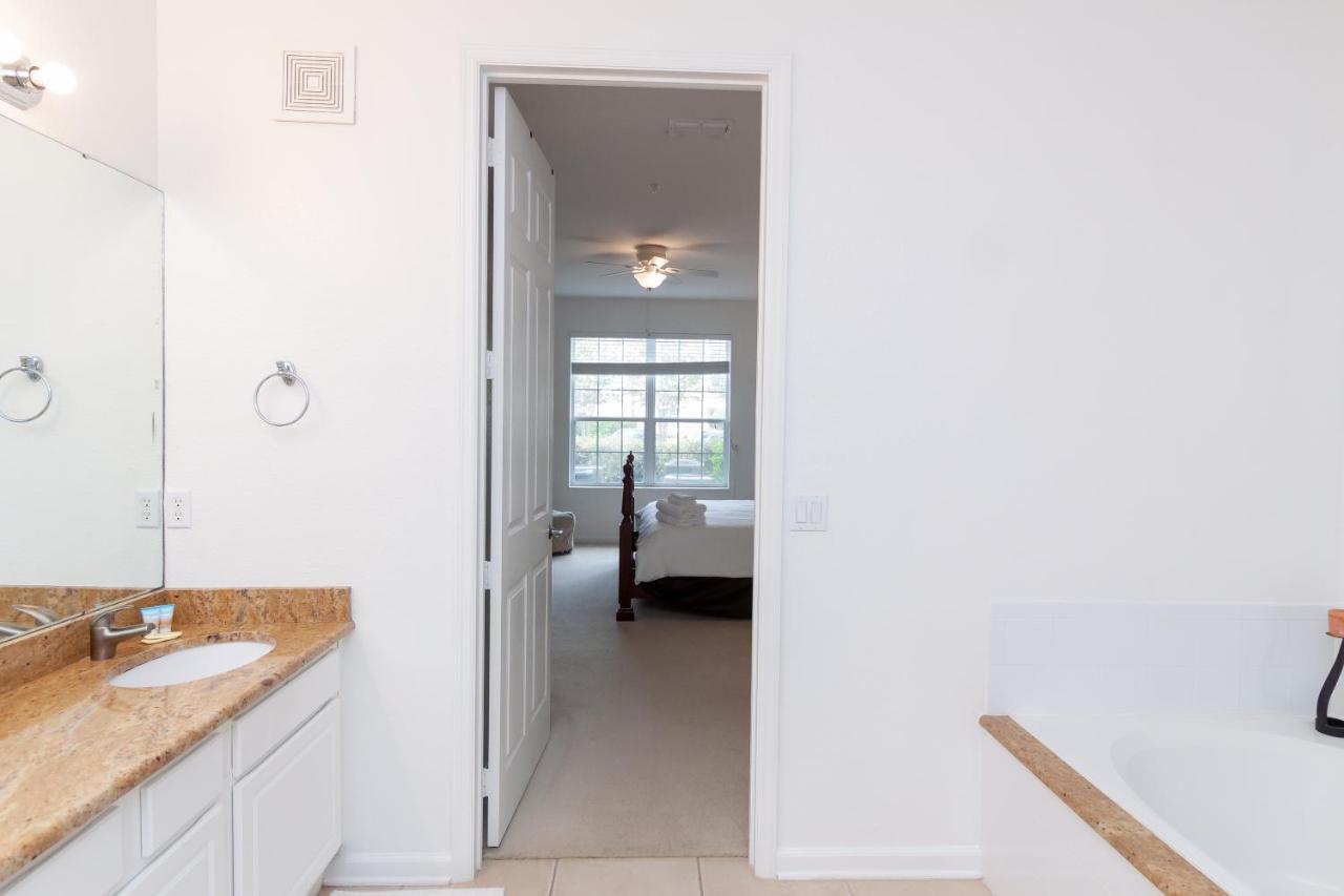 3 Bedroom 3 Ba 5min To Universal 1823sqft *