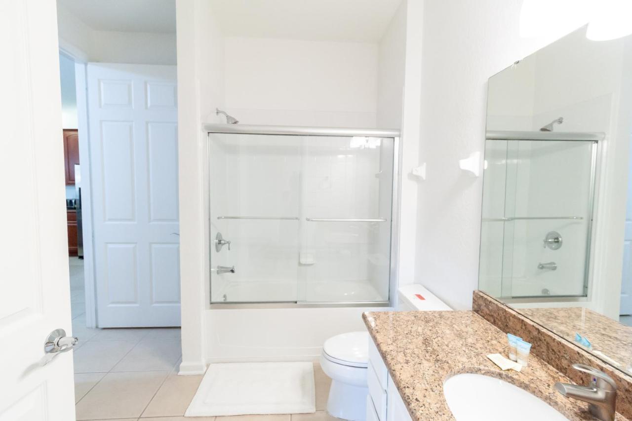 Apartment 3 Bedroom 3 Ba 5min To Universal 1823sqft *