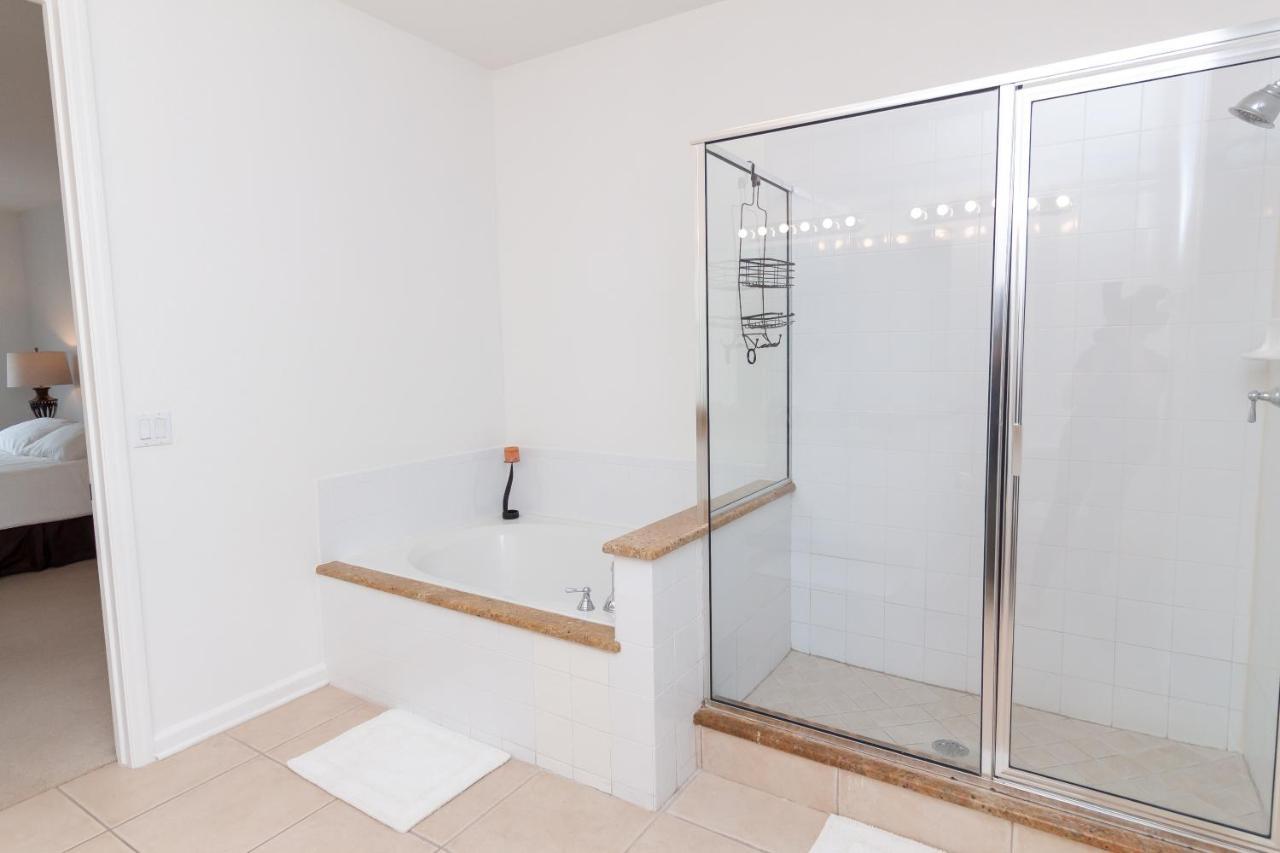 Apartment 3 Bedroom 3 Ba 5min To Universal 1823sqft